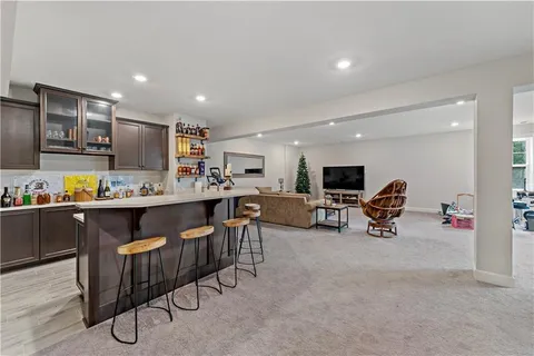 $1,090,000 | 125 Abigail Drive, Mars, PA 16046