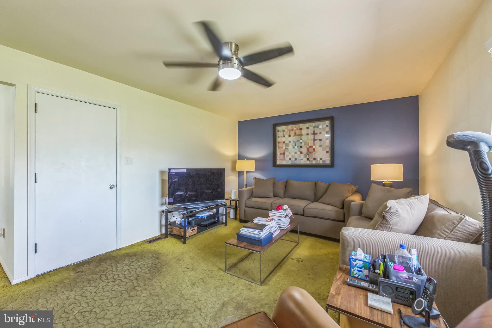 150 Red Stone Ridge Delran, NJ 08075 - Photo 13 of 28 a living room with furniture and a flat screen tv