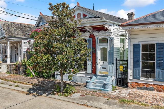 2715 Decatur Street New Orleans, LA 70117 - Photo 1 of 17