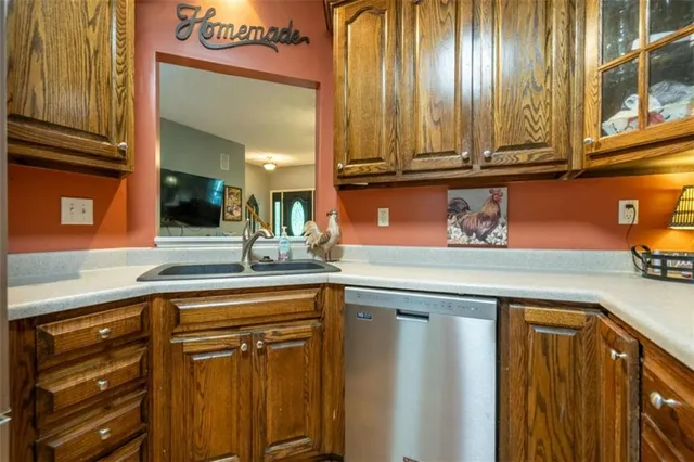 $439,900 | 1572 Booze Mountain Road, Silver Creek, GA 30173