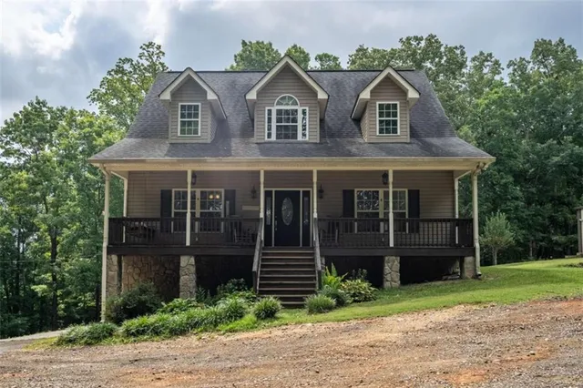 $439,900 | 1572 Booze Mountain Road, Silver Creek, GA 30173