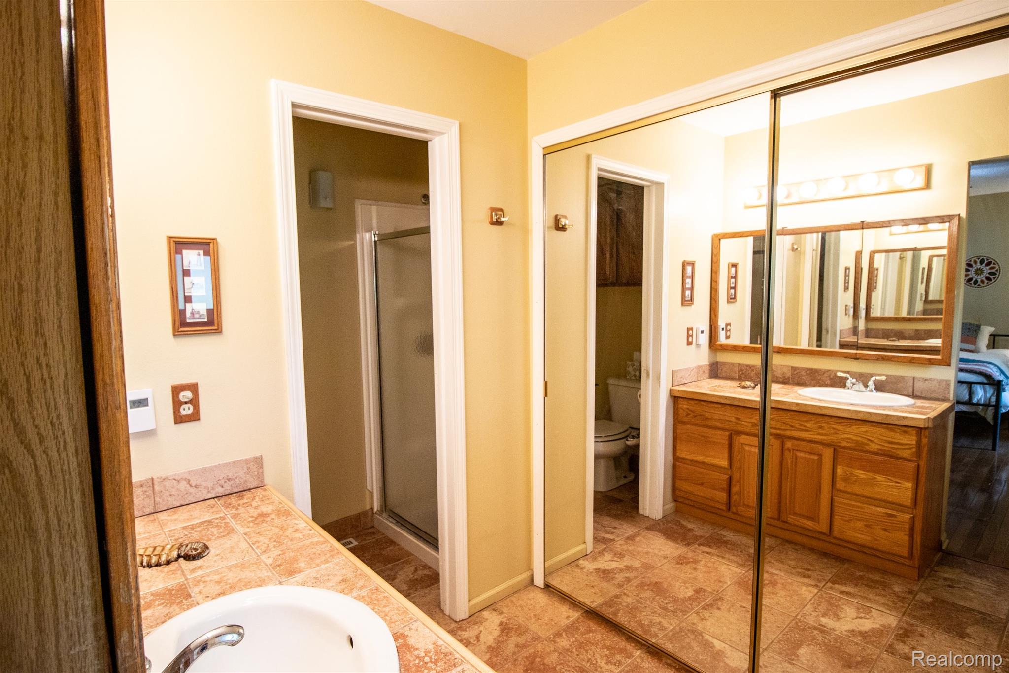 2142 West Ray Road Fenton, MI 48430 - Photo 29 of 52 Gallery Image 29