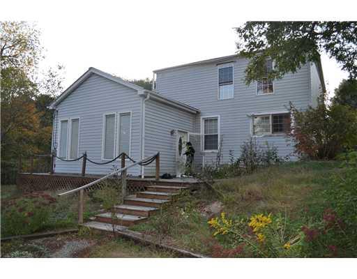 27 Hunter Road Gibsonia, PA 15044 - Photo 1 of 18 Exterior Front.