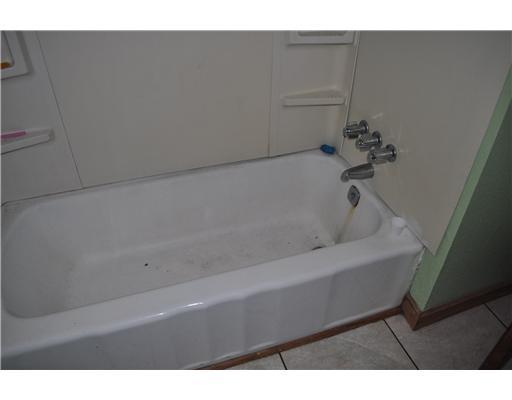 27 Hunter Road Gibsonia, PA 15044 - Photo 6 of 18 Master Bath/Spa.