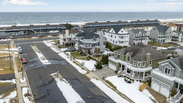 $2,499,000 | 10 Imbrie Place, Sea Bright, NJ 07760