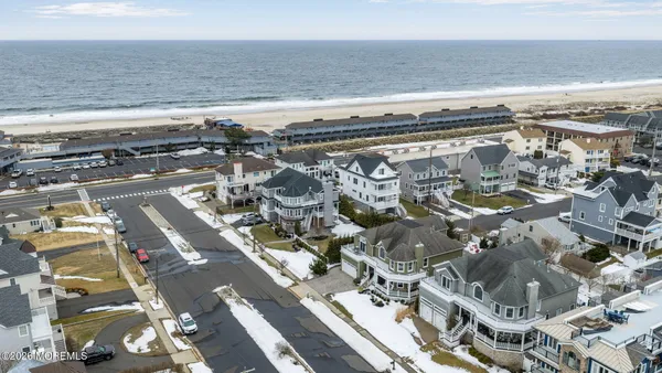$2,499,000 | 10 Imbrie Place, Sea Bright, NJ 07760