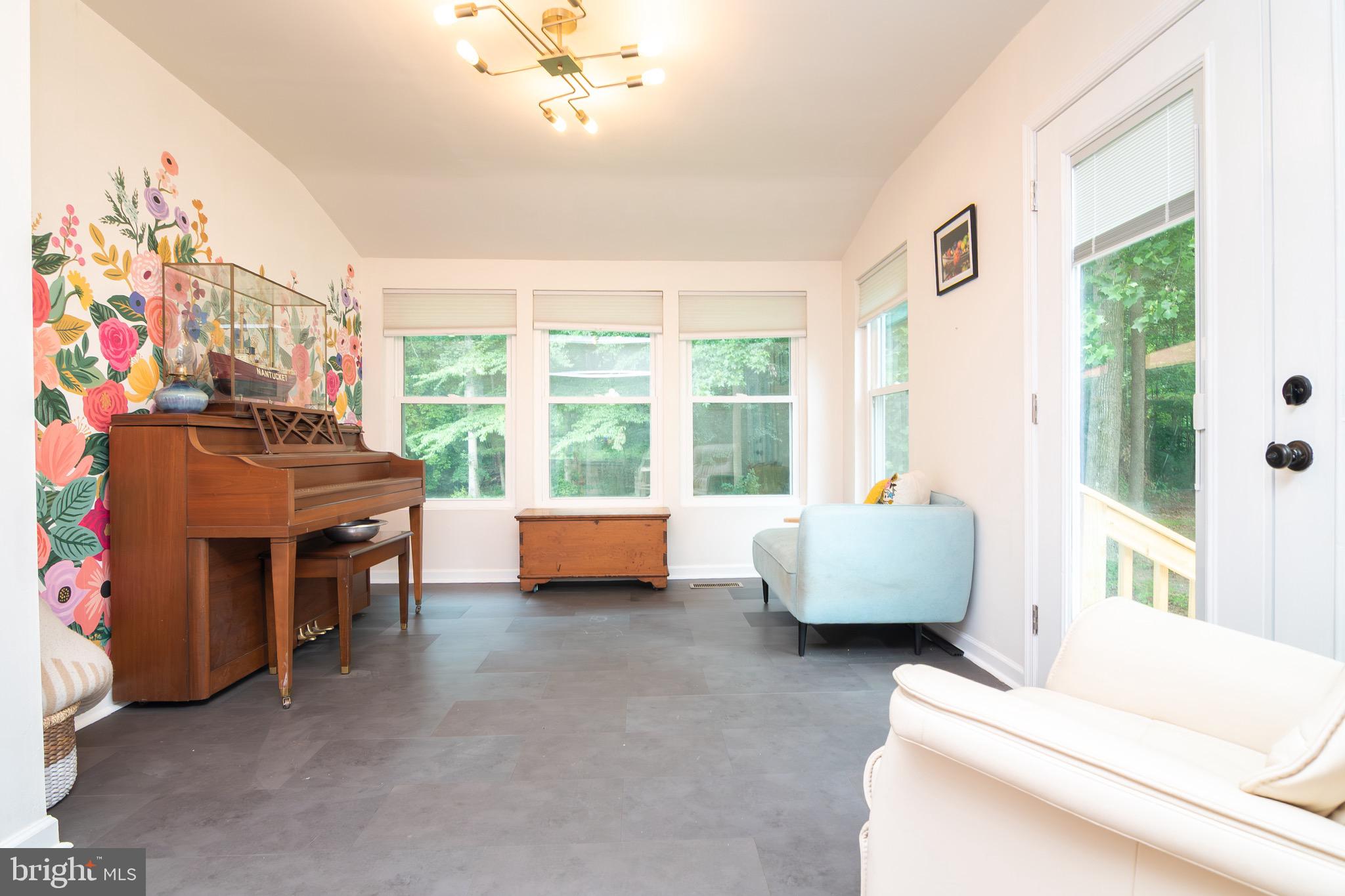 10348 Memory Road Harrington, DE 19952 - Photo 41 of 56 Sunroom