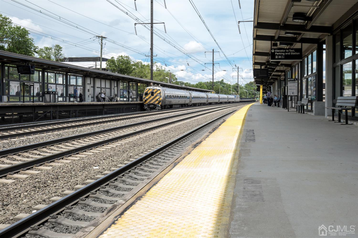 28 Melville Road Edison, NJ 08817 - Photo 48 of 52 a view of railway station with sitting area