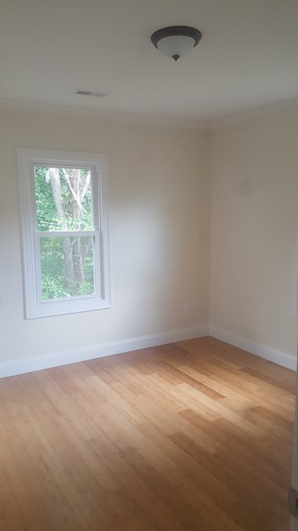 1355-1357 Worcester Street Springfield, MA 01151 - Photo 16 of 23 Gallery Image 16