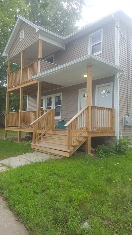 1355-1357 Worcester Street Springfield, MA 01151 - Photo 2 of 23 Gallery Image 2