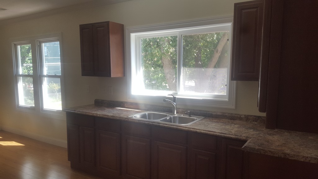 1355-1357 Worcester Street Springfield, MA 01151 - Photo 7 of 23 Gallery Image 7