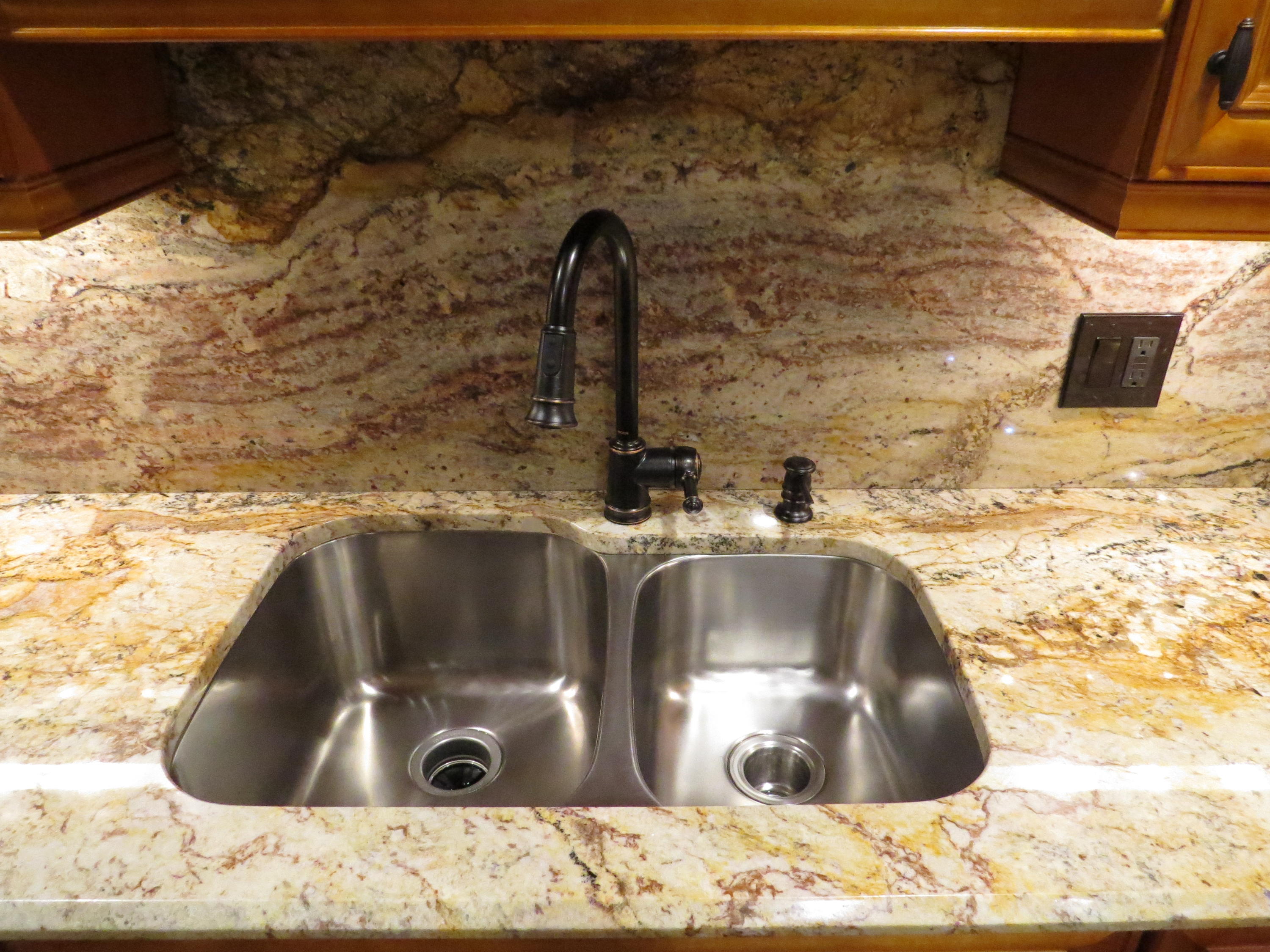 5530 Coach House Circle, Unit G Boca Raton, FL 33486 - Photo 3 of 41 Kit SS Sink