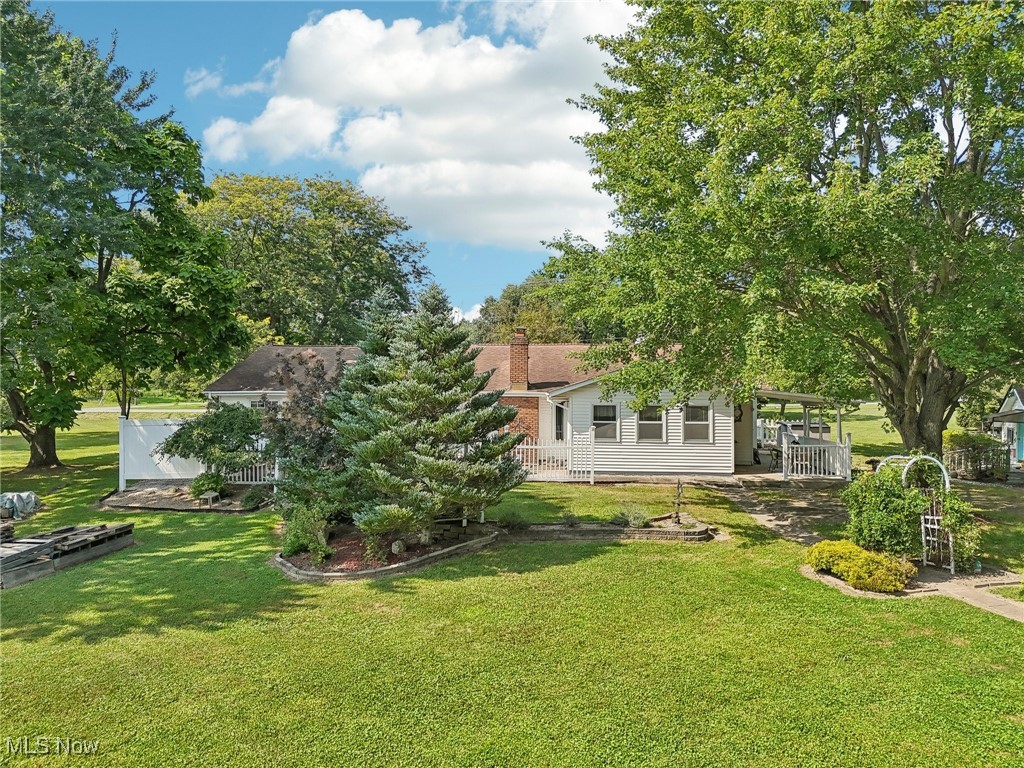 5418 River Road Madison, OH 44057 - Photo 14 of 43 View of yard
