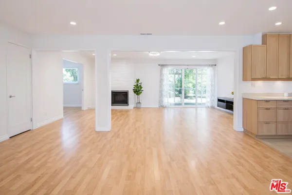 $1,179,000 | 10550 Woldrich Street, Sylmar, CA 91342