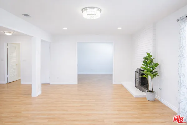 $1,179,000 | 10550 Woldrich Street, Sylmar, CA 91342