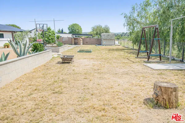 $1,179,000 | 10550 Woldrich Street, Sylmar, CA 91342