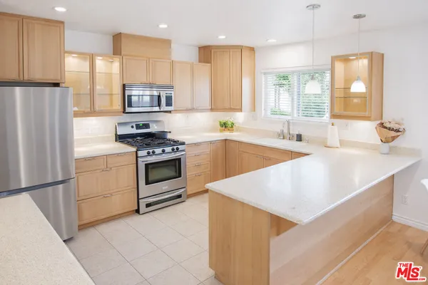 $1,179,000 | 10550 Woldrich Street, Sylmar, CA 91342