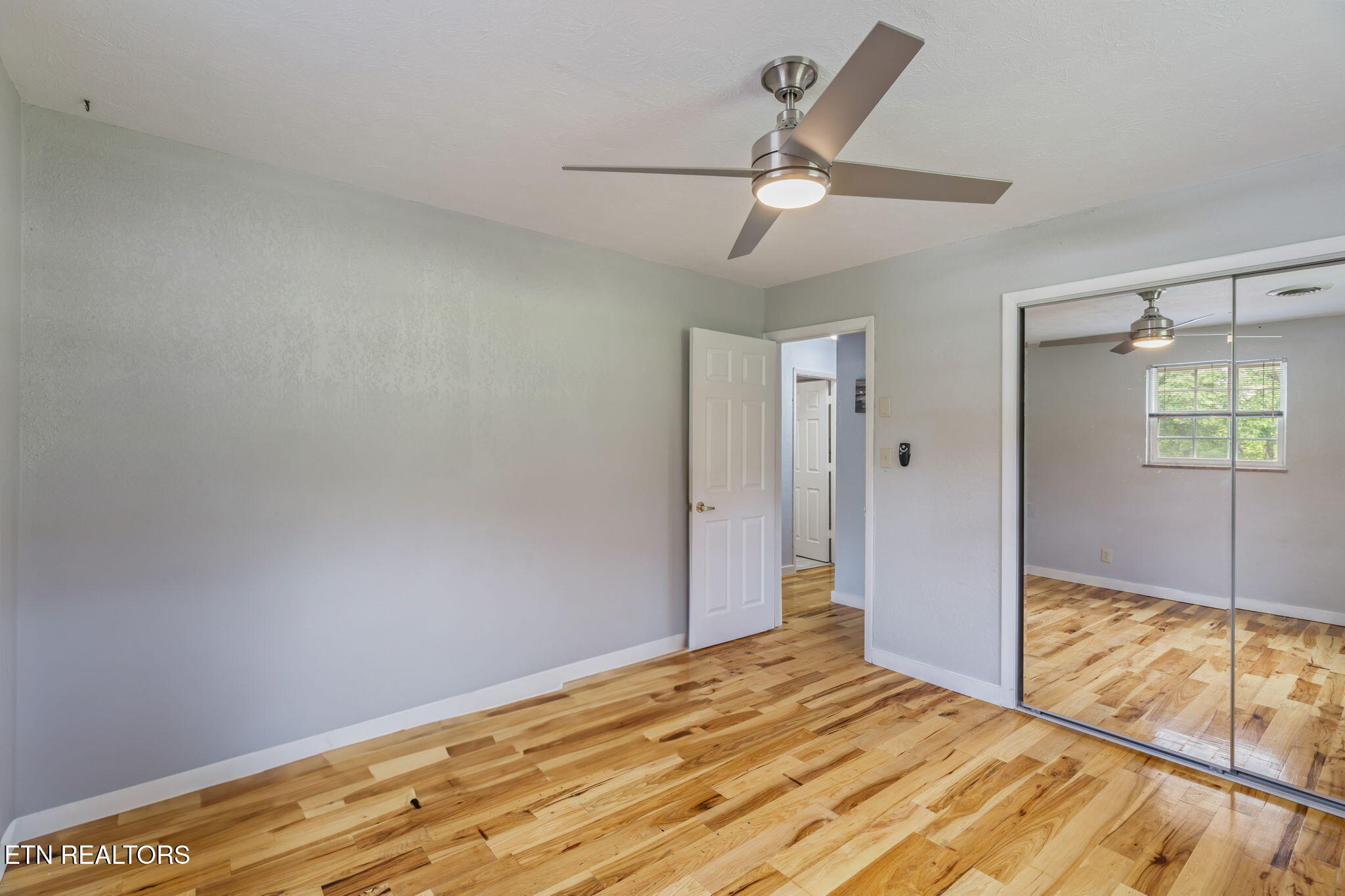 6901 Texas Valley Road Knoxville, TN 37938 - Photo 25 of 60 25-web-or-mls-6901 Texas Valley Road-17
