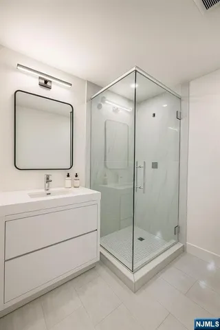 $3,499,888 | 46 Overlook Road, Alpine, NJ 07620