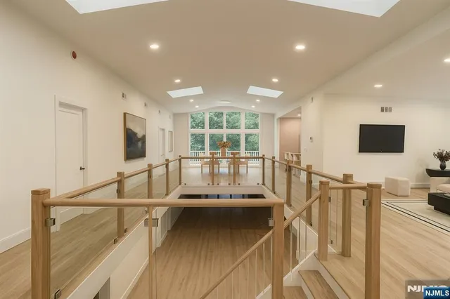 $3,499,888 | 46 Overlook Road, Alpine, NJ 07620