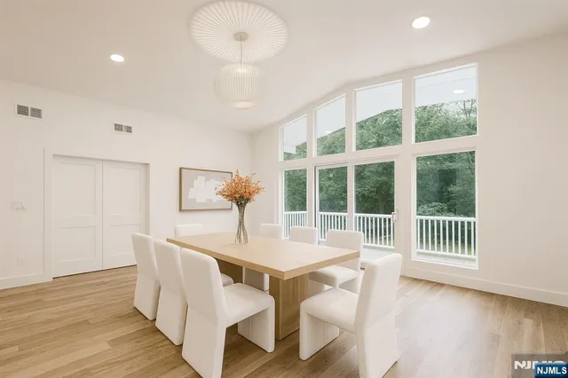 $3,499,888 | 46 Overlook Road, Alpine, NJ 07620