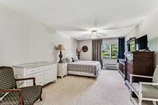 $549,000 | 36750 US Highway 19 North, Unit 22212, Palm Harbor, FL 34683