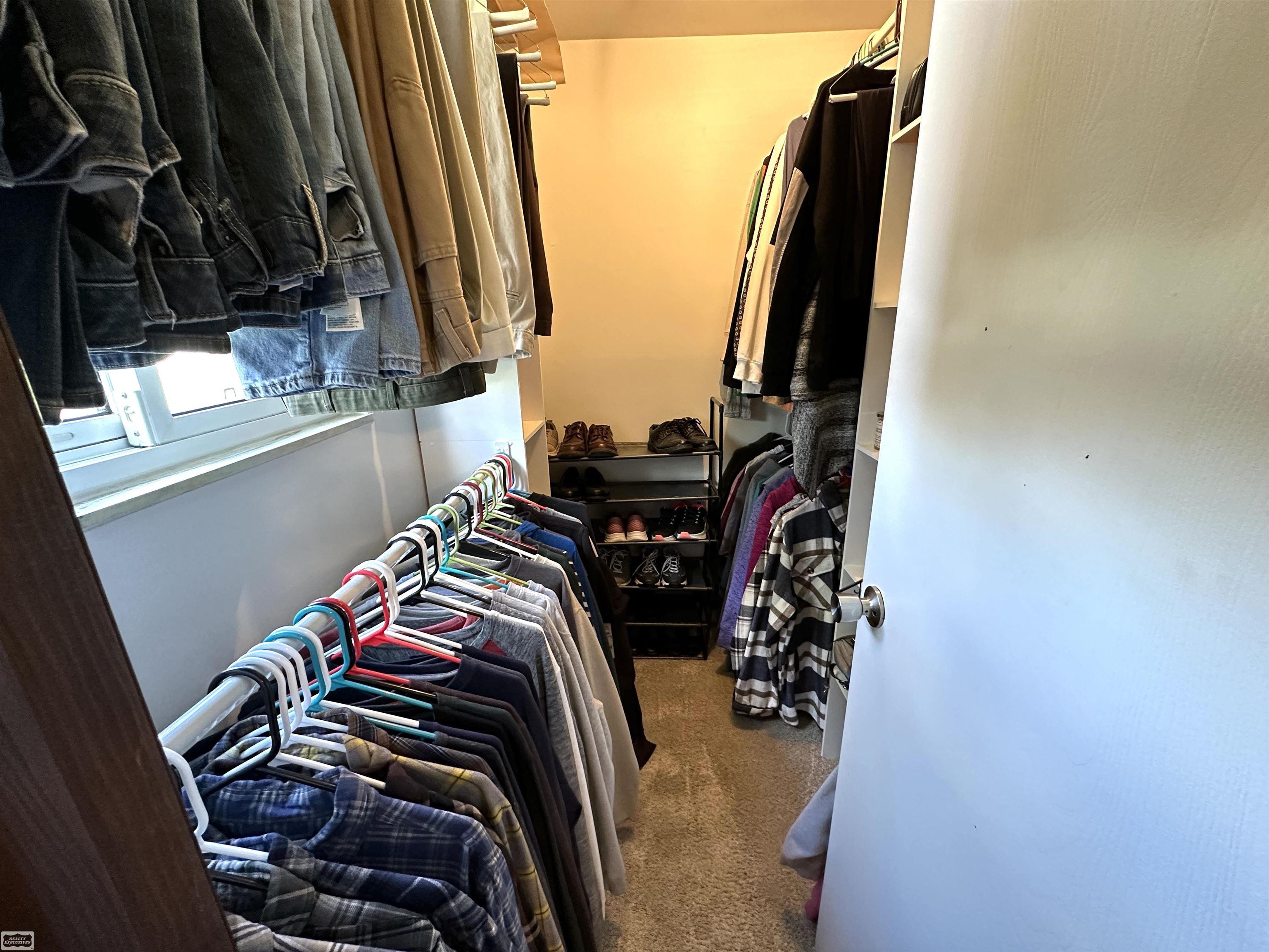 3070 South Boulevard Rochester, MI 48309 - Photo 16 of 22 50139560-0ef9cf75-2e4c-4b11-ae57-50a8669ab332.JPG