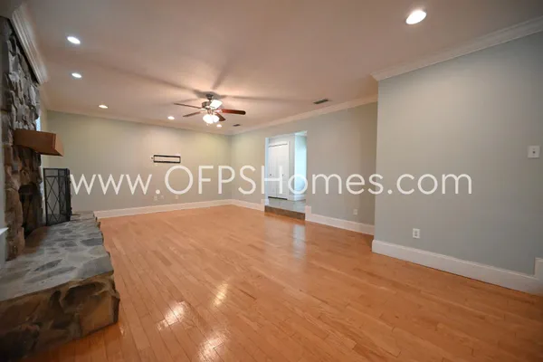 $3,395 | 78 Country Club Drive East, Destin, FL 32541