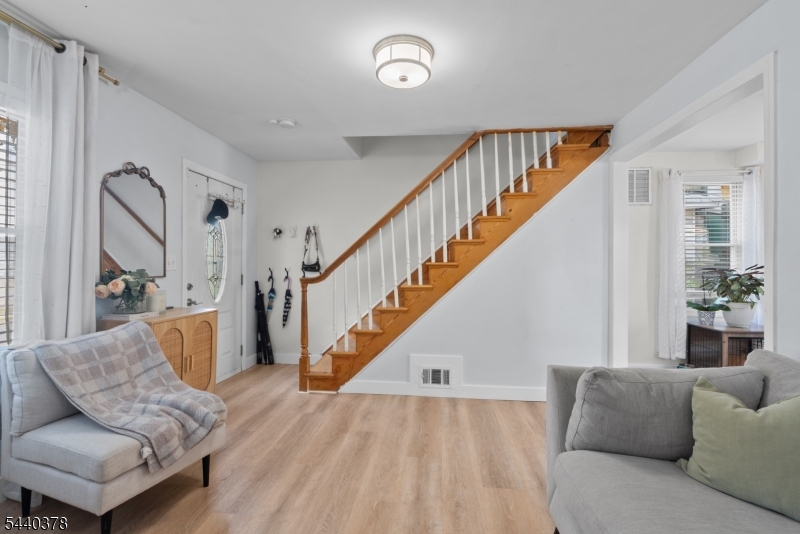 10 Arcadia Place Union, NJ 07088 - Photo 4 of 34