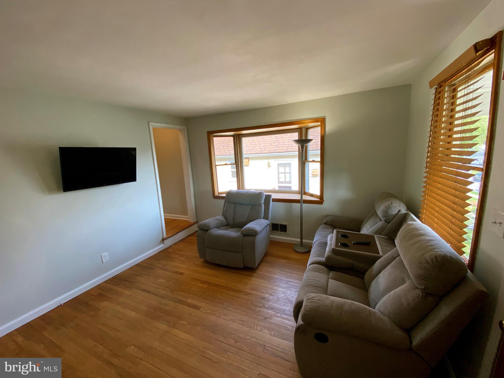 2500 Windsor Road Parkville, MD 21234 - Photo 5 of 43