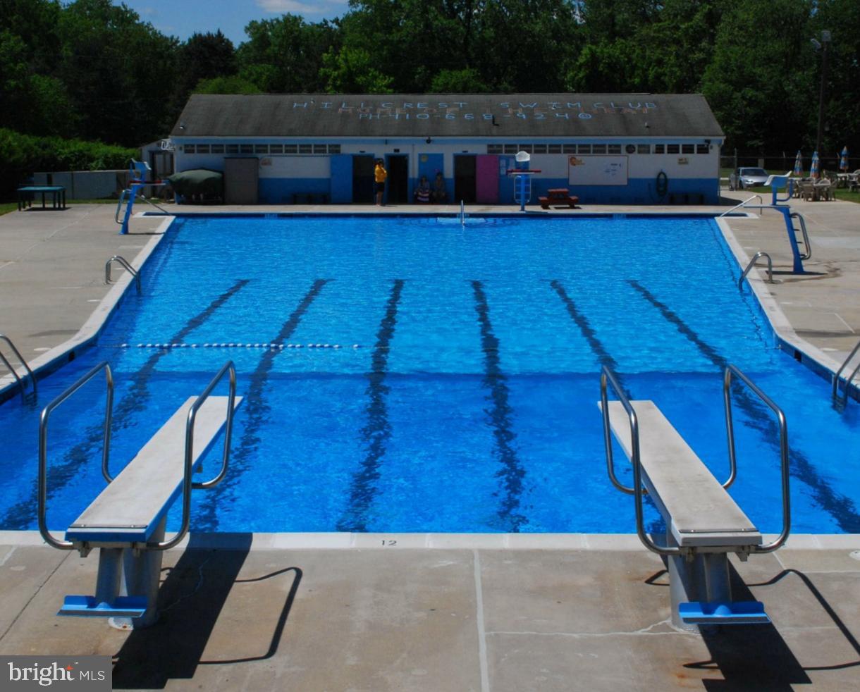 2500 Windsor Road Parkville, MD 21234 - Photo 41 of 43 Community Feature: Membership Swim Club