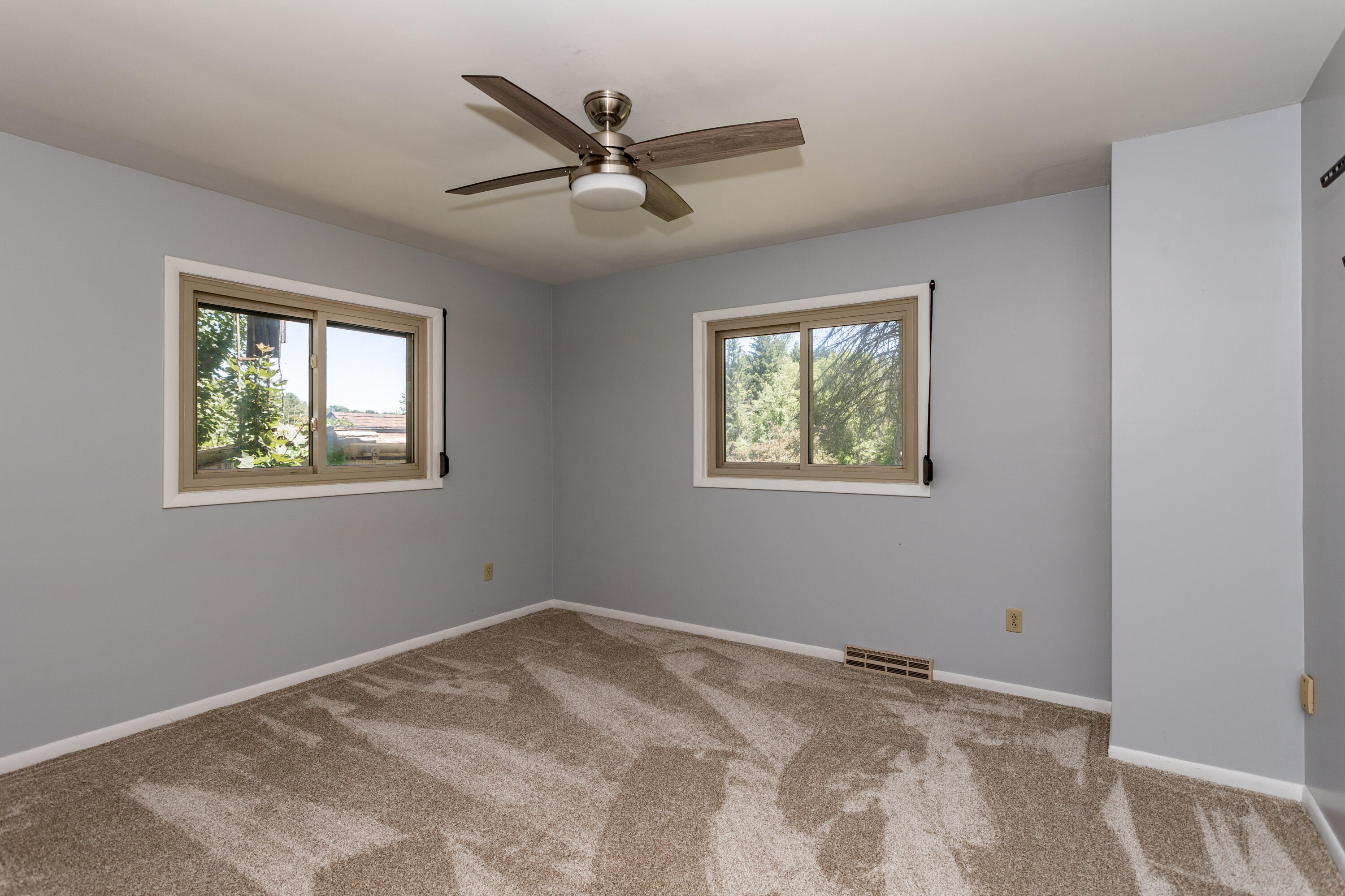 3751 Sargent Road Jackson, MI 49201 - Photo 15 of 34 0N0A7043-2