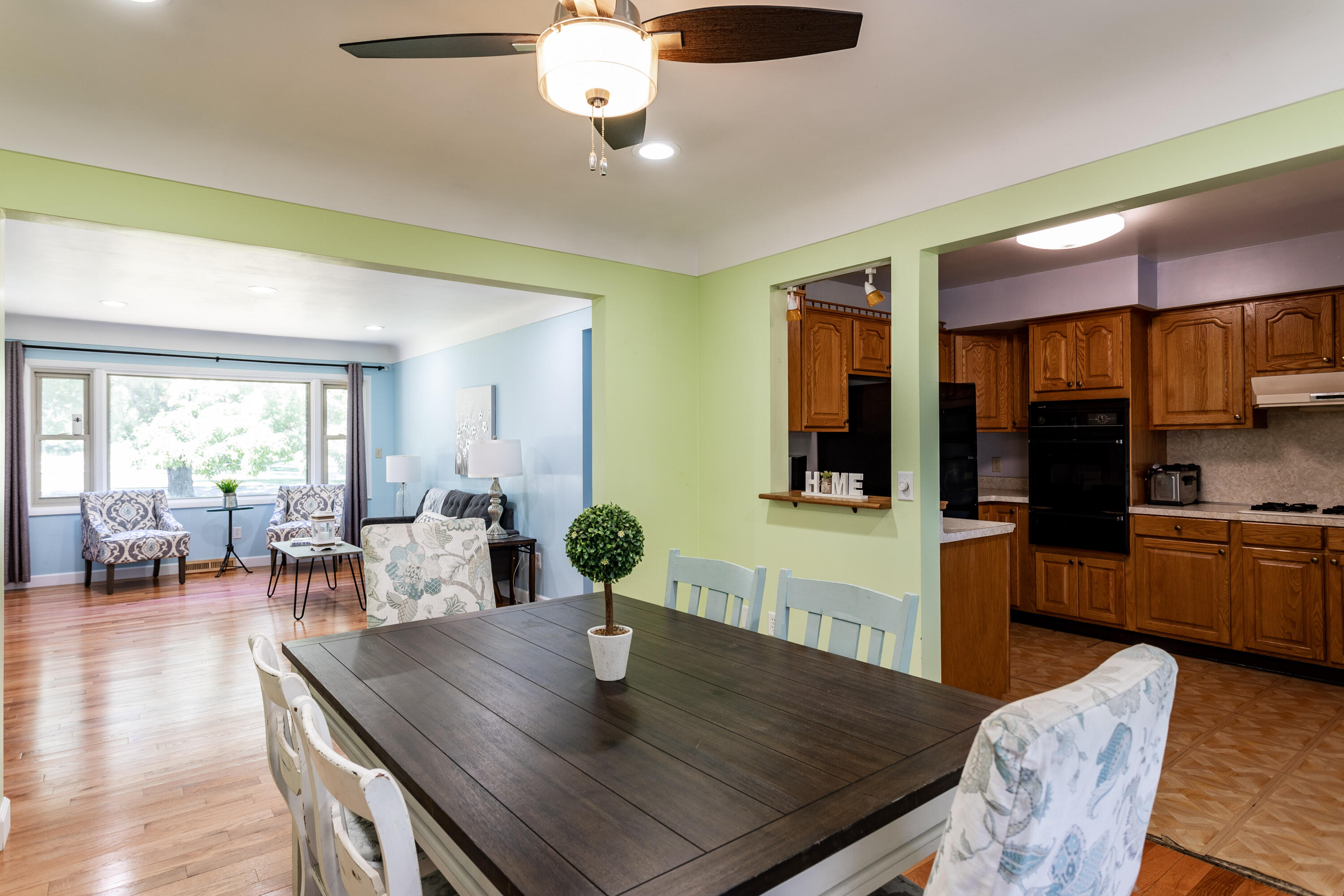 3751 Sargent Road Jackson, MI 49201 - Photo 8 of 34 0N0A7017-2