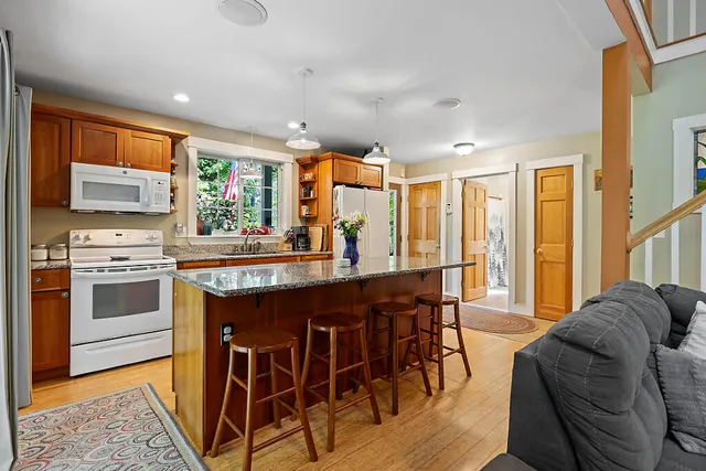 $499,000 | 2 Falling Pines Lane, Readfield, ME 04355