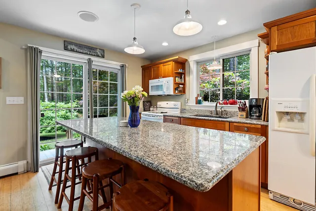 $499,000 | 2 Falling Pines Lane, Readfield, ME 04355