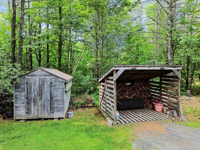 $499,000 | 2 Falling Pines Lane, Readfield, ME 04355