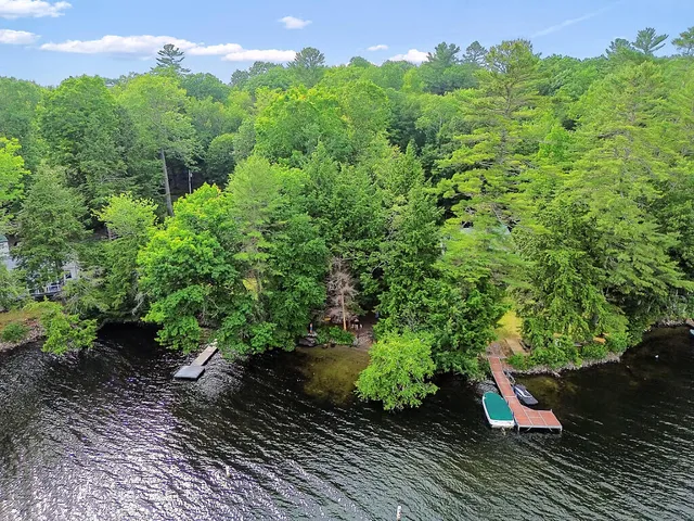 $499,000 | 2 Falling Pines Lane, Readfield, ME 04355