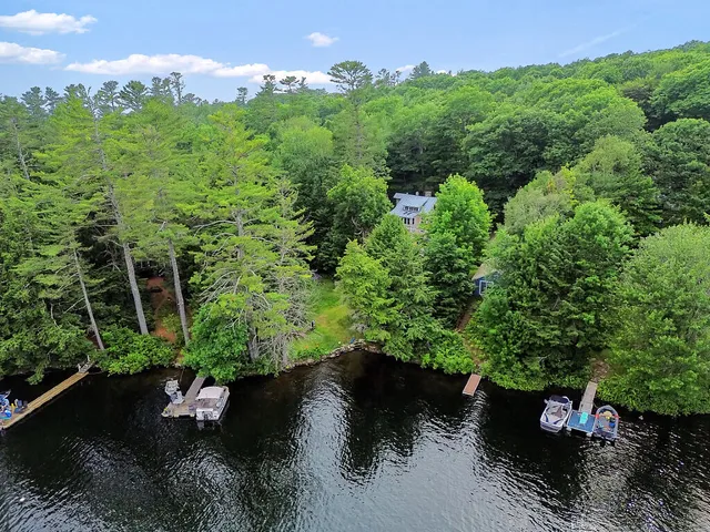 $499,000 | 2 Falling Pines Lane, Readfield, ME 04355