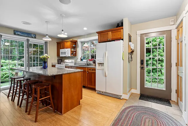 $499,000 | 2 Falling Pines Lane, Readfield, ME 04355