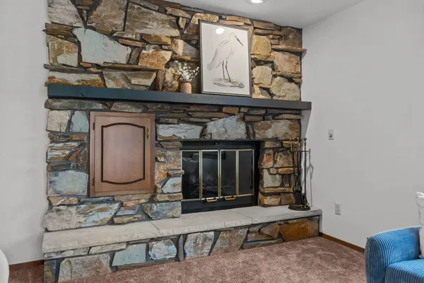 $189,900 | 975 Manor Drive, Unit 78, Neenah, WI 54956