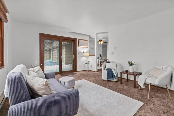 $189,900 | 975 Manor Drive, Unit 78, Neenah, WI 54956