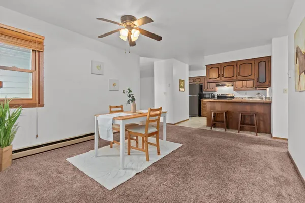 $189,900 | 975 Manor Drive, Unit 78, Neenah, WI 54956