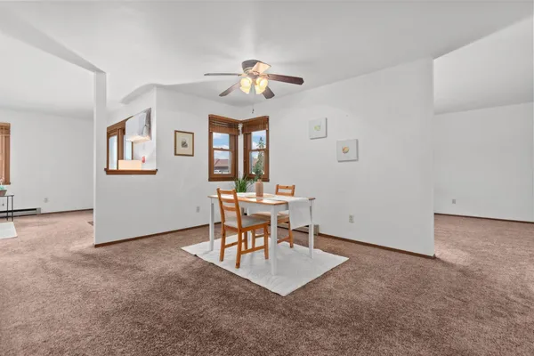 $189,900 | 975 Manor Drive, Unit 78, Neenah, WI 54956