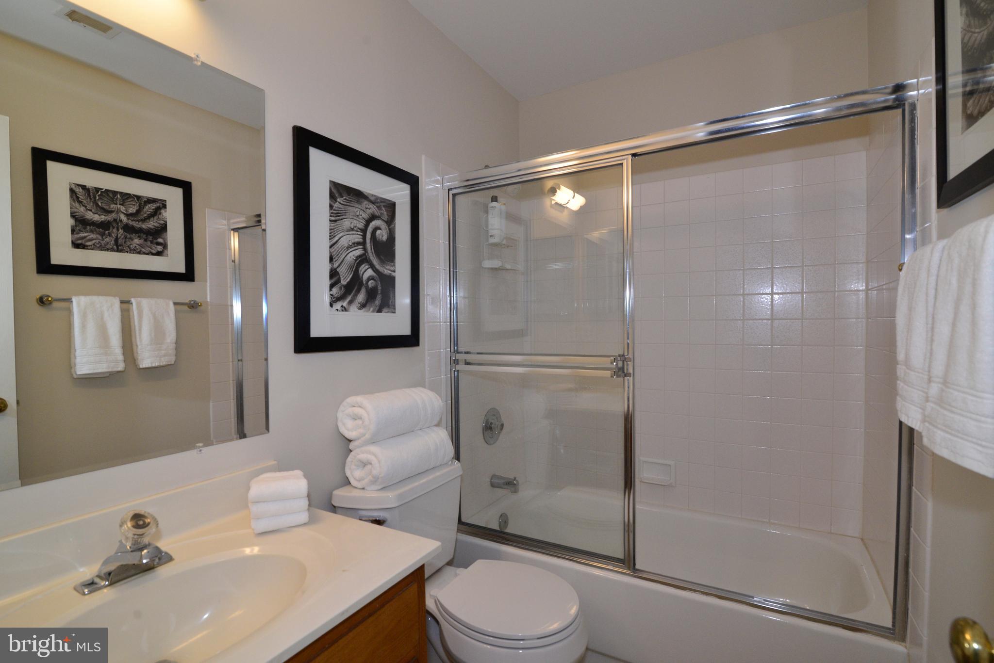 11086 Glade Court Reston, VA 20191 - Photo 39 of 44 The lower level also has a full hall bathroom.