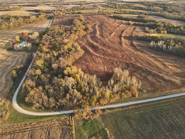 $499,500 | 250th Street, Jameson, MO 64647