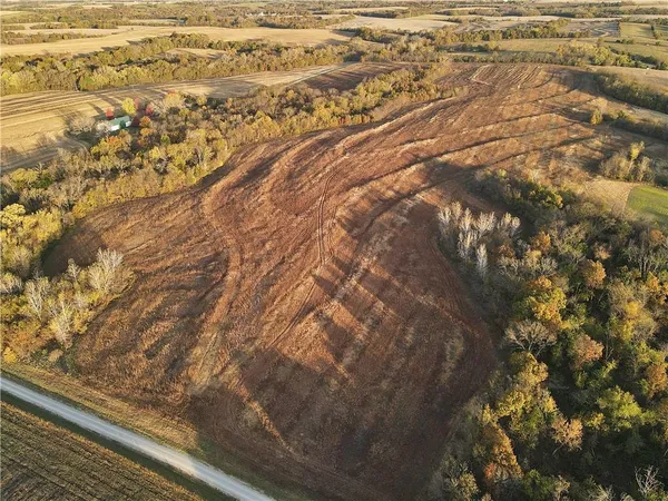 $499,500 | 250th Street, Jameson, MO 64647