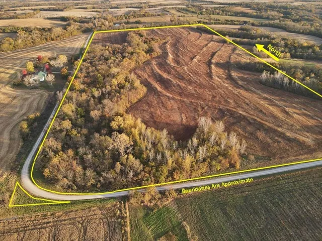 $499,500 | 250th Street, Jameson, MO 64647