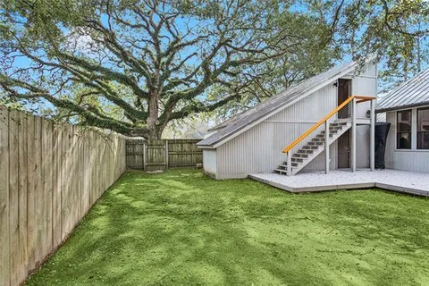 $525,000 | 120 Beau Pre Drive, Mandeville, LA 70471