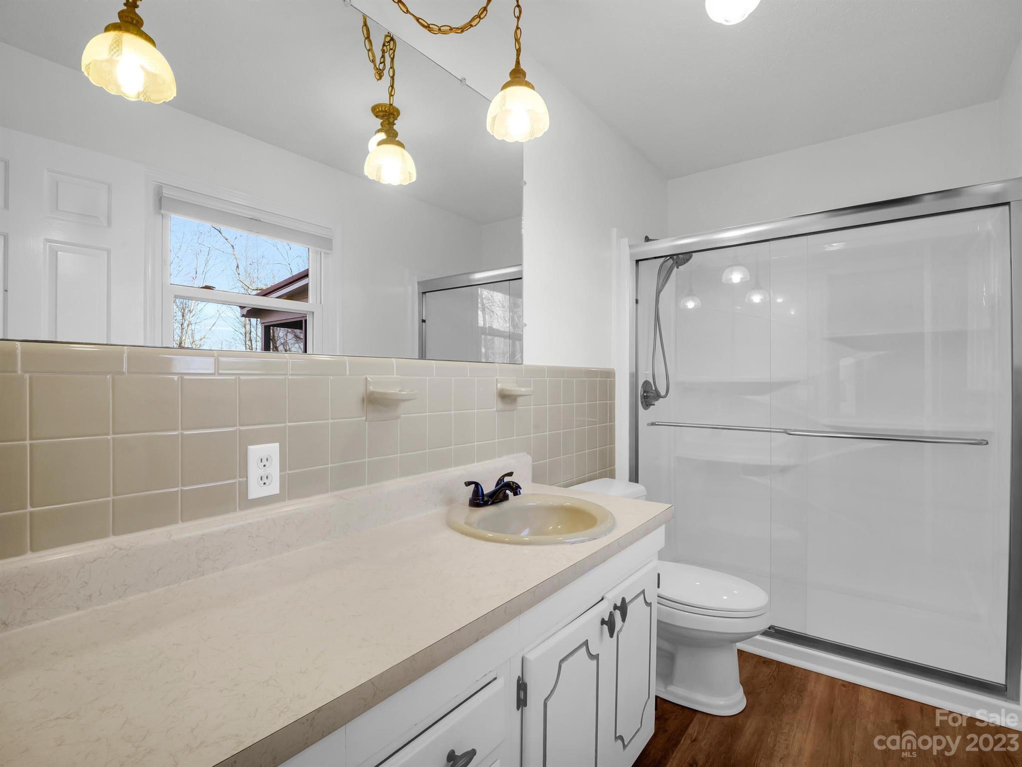 1223 Kanuga Ridge Road Hendersonville, NC 28739 - Photo 13 of 32 Gallery Image 13