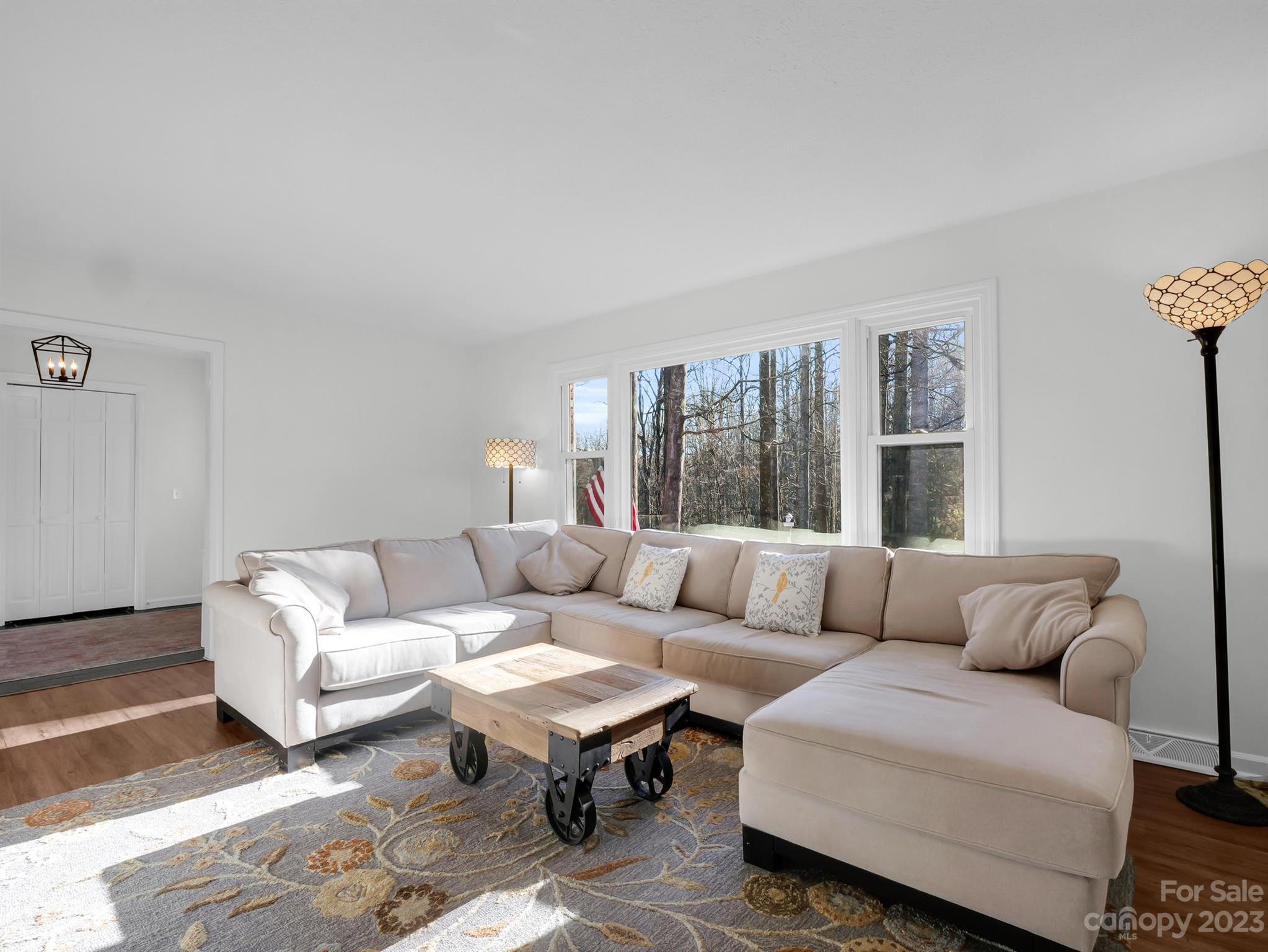 1223 Kanuga Ridge Road Hendersonville, NC 28739 - Photo 21 of 32 Gallery Image 21